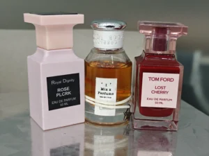 How to: Den besten Tom Ford Lost Cherry Dupe finden, der wirklich lange hält – Ein Insider-Blick in die Parfüm-Chemie 2 Kostenstruktur und Flakon-Vergleich zwischen Tom Ford Lost Cherry und einem hochkonzentrierten Duftzwilling