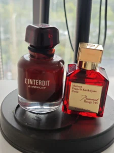 How to Find the Perfect Baccarat Rouge 540 Dupe in Germany: Ein Insider-Leitfaden aus dem Duftlabor zu echten Premium-Alternativen 2 Labor-Test und Preis-Leistungs-Vergleich eines Premium Baccarat Rouge 540 Dupes gegenüber dem teuren Luxus-Original