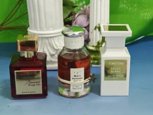 Labor-Vergleich der Haltbarkeit und Inhaltsstoffe: Teures Luxusparfum gegenüber der preiswerten Extrait de Parfum Alternative IMIXX No. 19.