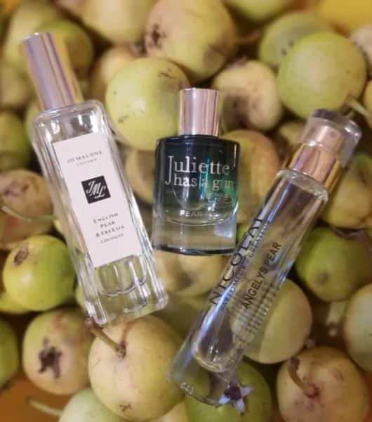 Wie man den perfekten Jo Malone English Pear and Freesia Dupe findet: Ein Insider-Blick aus dem Parfümlabor 5 Optischer und preislicher Vergleich zwischen Jo Malone English Pear and Freesia und einer langanhaltenden Eau de Parfum Alternative.