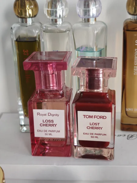 How to Choose the Best Tom Ford Lost Cherry Dupe in Germany: Ein Parfümeur-Leitfaden zu Kirsche, Mandel, Vanille & Haltbarkeit 5 Luxury cherry almond vanilla perfume bottle compared with IMIXX No.18 inspired fragrance bottle