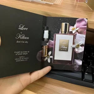 How to: "Love Don't Be Shy" richtig tragen – Der ultimative Guide, Duft-Geheimnisse & das beste Dupe in Deutschland 1 In-depth visual and scent note comparison between luxury designer perfume and our high-value alternative fragrance